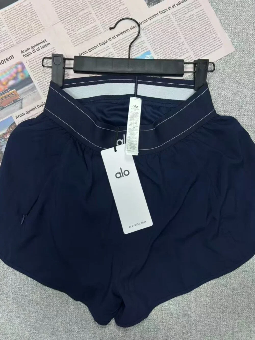 Brand new Alo Yoga🛶Match Point Short Navy Blue